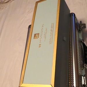 Be professional curling wand